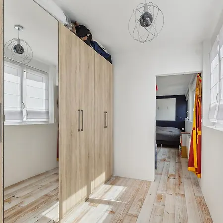 Ancien Atelier Atypique Tres Lumineux By Weekome * Paris